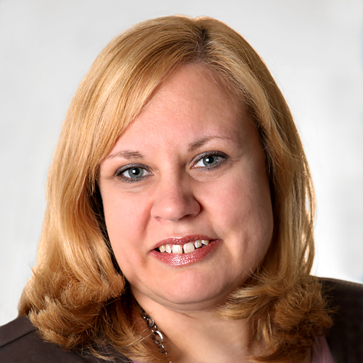 Pfeifer, Sandra